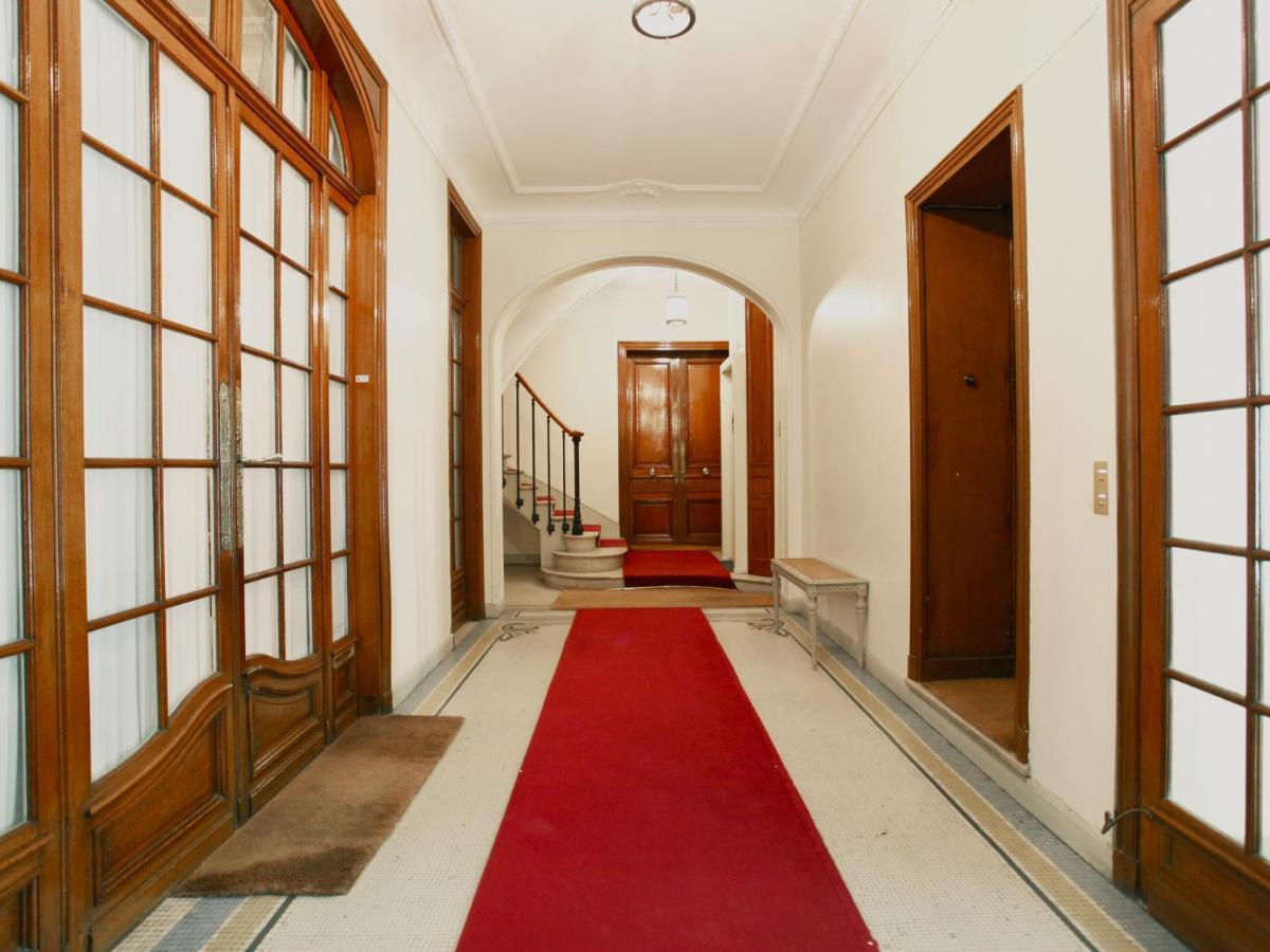 Outstanding 2 Bedrooms With A Terrific Eiffel Tower View Paris Bagian luar foto